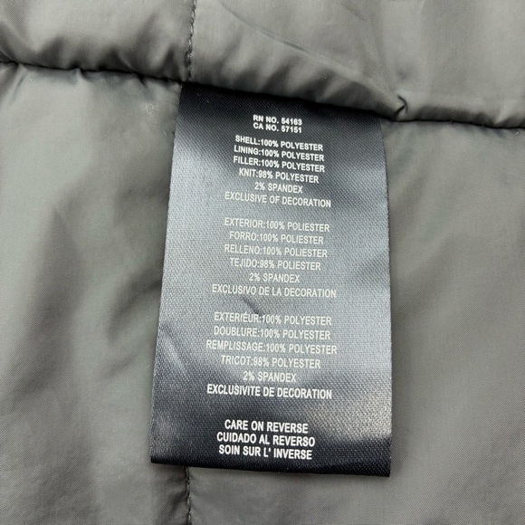 Tommy Hilfiger Men's Black Bomber Jacket, Water and Wind Resistant, Size M - Picture 12 of 14